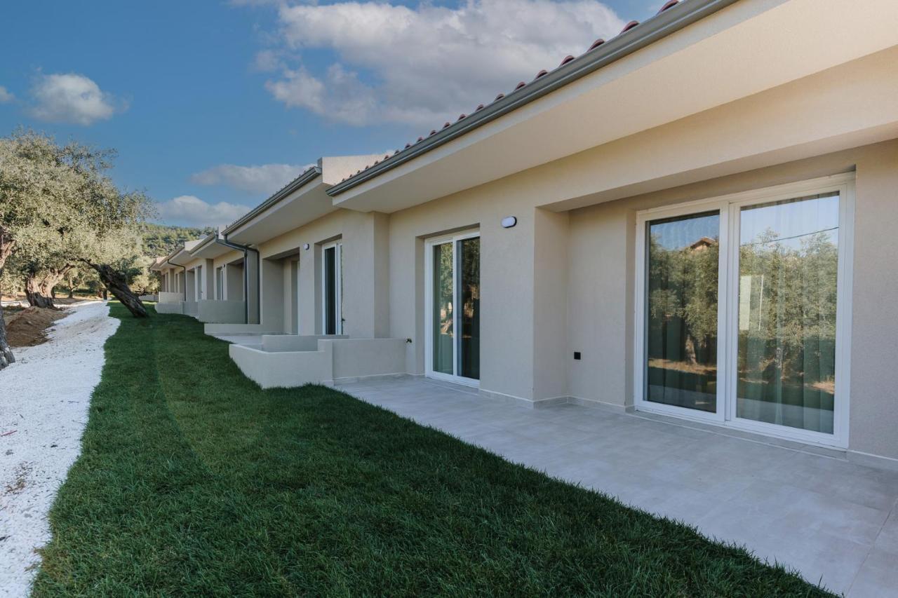Olvion Suites Skala Sotiros Bagian luar foto